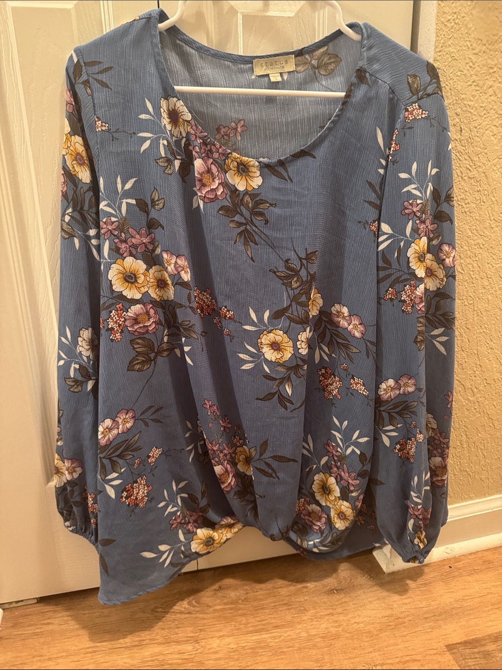 Blue Floral Long-Sleeve Blouse - Unbranded